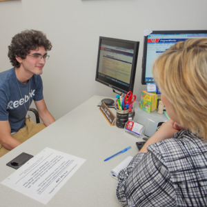 Managed IT services lifecycle diagram showing assessment, deployment, monitoring, optimization, and scaling