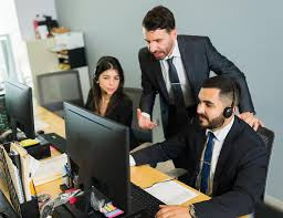 Diagram showing backup and disaster recovery workflow for Green Bay businesses using managed IT services